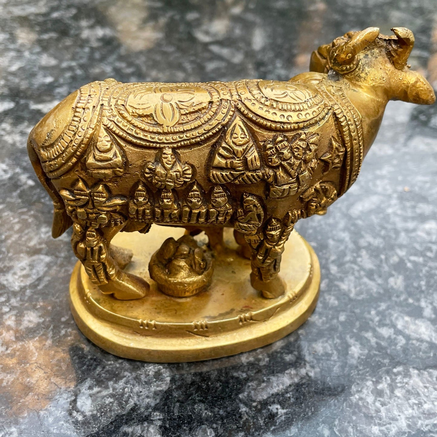 Brass Kamdhenu Cow with Calf idol |Kamdhenu Cow with Calf Statue for Good Luck|Kamdhenu Cow Idol with Gods Printed Design-4